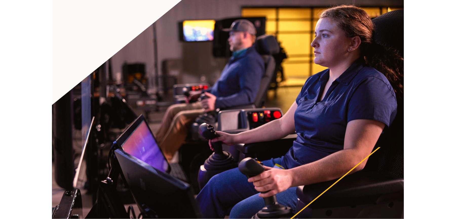 Figure 2: Caterpillar operating and training environment. Source: Caterpillar official corporate image